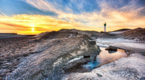 Il capture la beauté d’un phare durant toutes les saisons, c’est formidable!