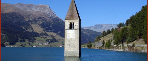Des églises envahies par les eaux, c&rsquo;est désolant tout de même