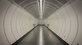 Des tunnels à travers le monde, certains sont routiers, d&rsquo;autres sous-marins et d&rsquo;autres encore ferroviaires
