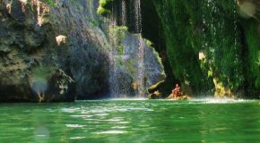 Des lieux insolites et beaux pour une baignade des plus bénéfiques!