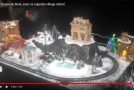 Un village miniature joliment animé pour Noël
