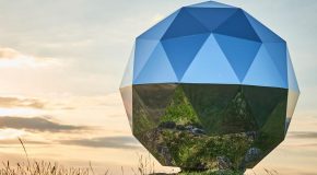 Nouvelle étoile dans le ciel, c’est l’Humanity Star, une boule à facettes insolite!