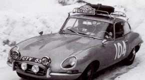 Découvrez les plus belles voitures de course d’antan, à travers cette compilation unique en son genre