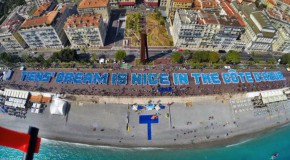 Ce milliardaire Chinois  invite 6 400 salariés de sa société pour des vacances de rêves en France!