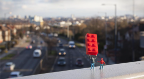 Incroyable travail d&rsquo;un artiste qui créée un monde miniature caché sous nos yeux